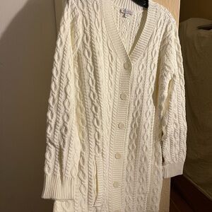 Elegant Cream Cable Knit Cardigan